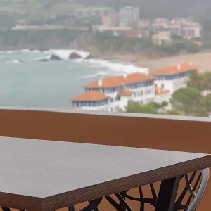 Apto Con Vistas Al Mar Gure Izarra En Apartamento Bakio